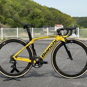 비앙키 올트레 XR4 타볼로짜 듀라di2 반차
