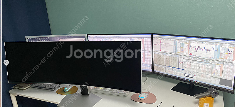 32인치 가로세로 모니터 팝니다.--7