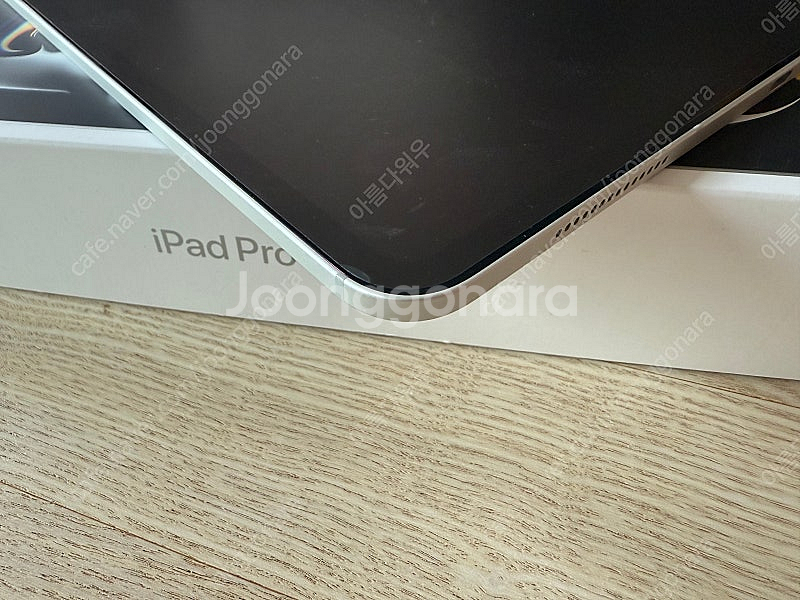 포항 대구 아이패드프로7세대 M4 13인치 셀룰러 애케플 팝니다--4