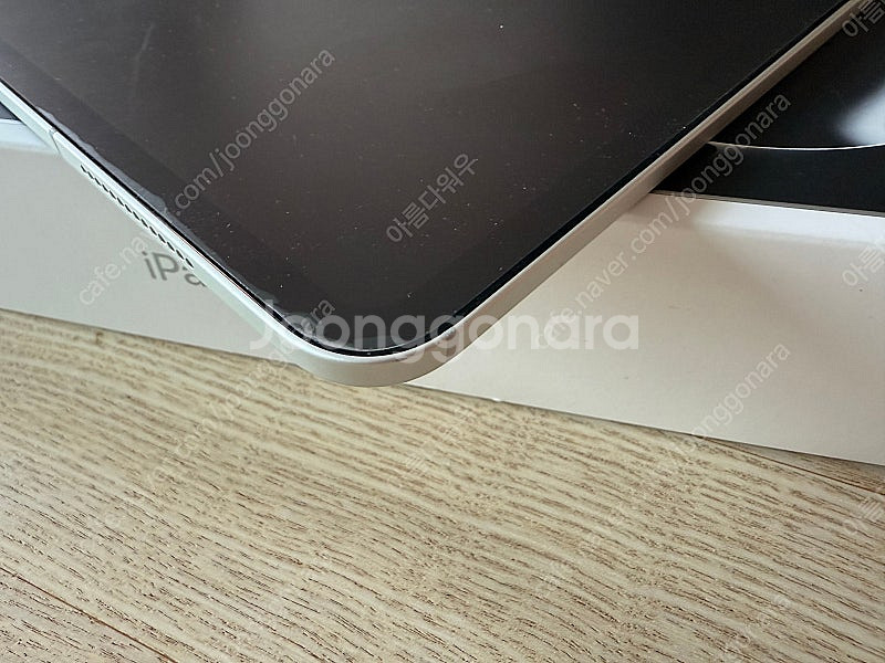 포항 대구 아이패드프로7세대 M4 13인치 셀룰러 애케플 팝니다--5