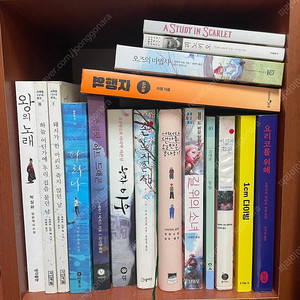 책 싸게 처분해요! 한권당 1000원