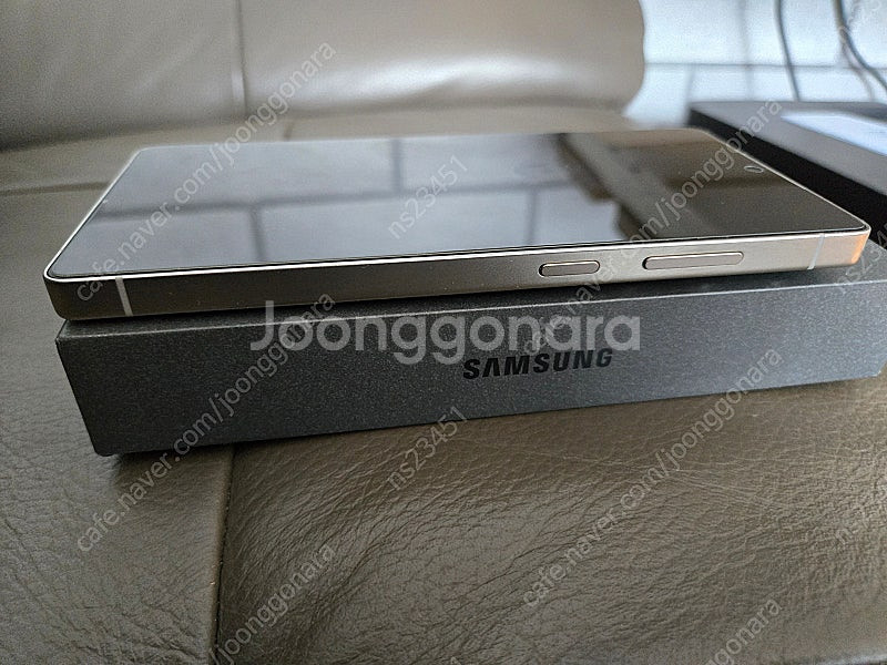 갤럭시S25 울트라 512GB 판매합니다--0