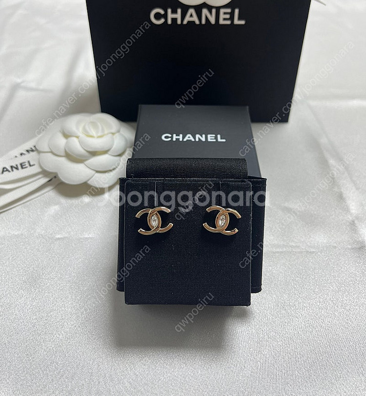 샤넬 CC로고 귀걸이--2