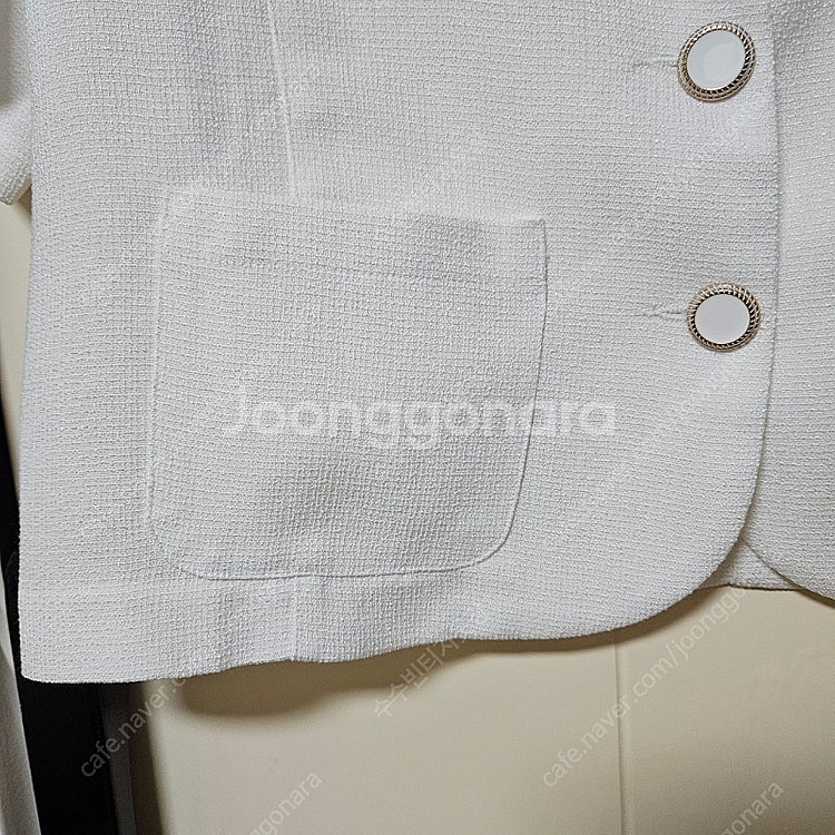 [새상품] 스퀘어넥 금장단추 트위드 반팔 자켓(정가 5...--4