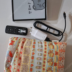 오닉스 페이지 이북리더기 리모컨 충전기 케이스