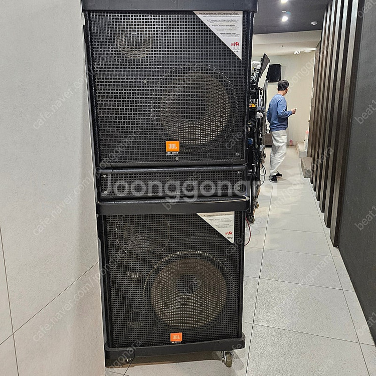 jbl 스피커 MR935.938 세트 2조 판매합니다--1