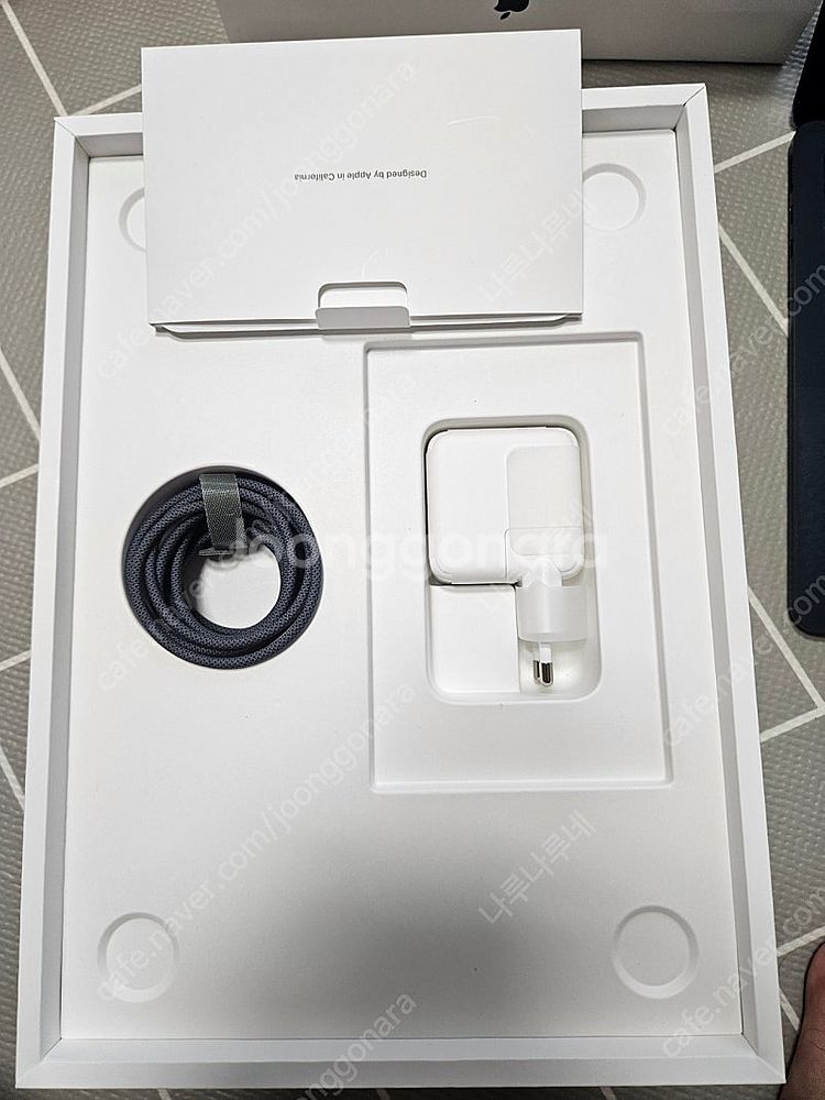 맥북 에어 M2 13인치 10코어 8G 512GB--2