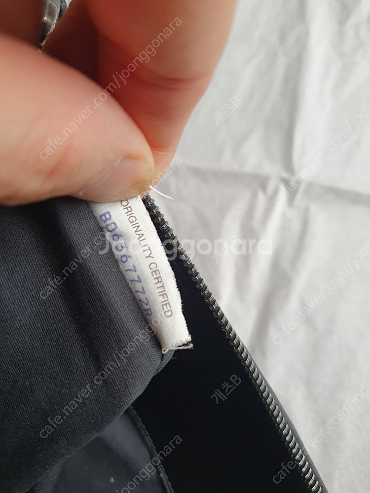 정품 보테가베네타 인트레치아토 남성 도큐먼트 케이스 클...--4