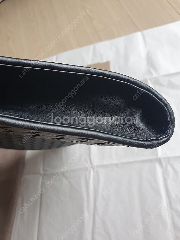 정품 보테가베네타 인트레치아토 남성 도큐먼트 케이스 클...--9