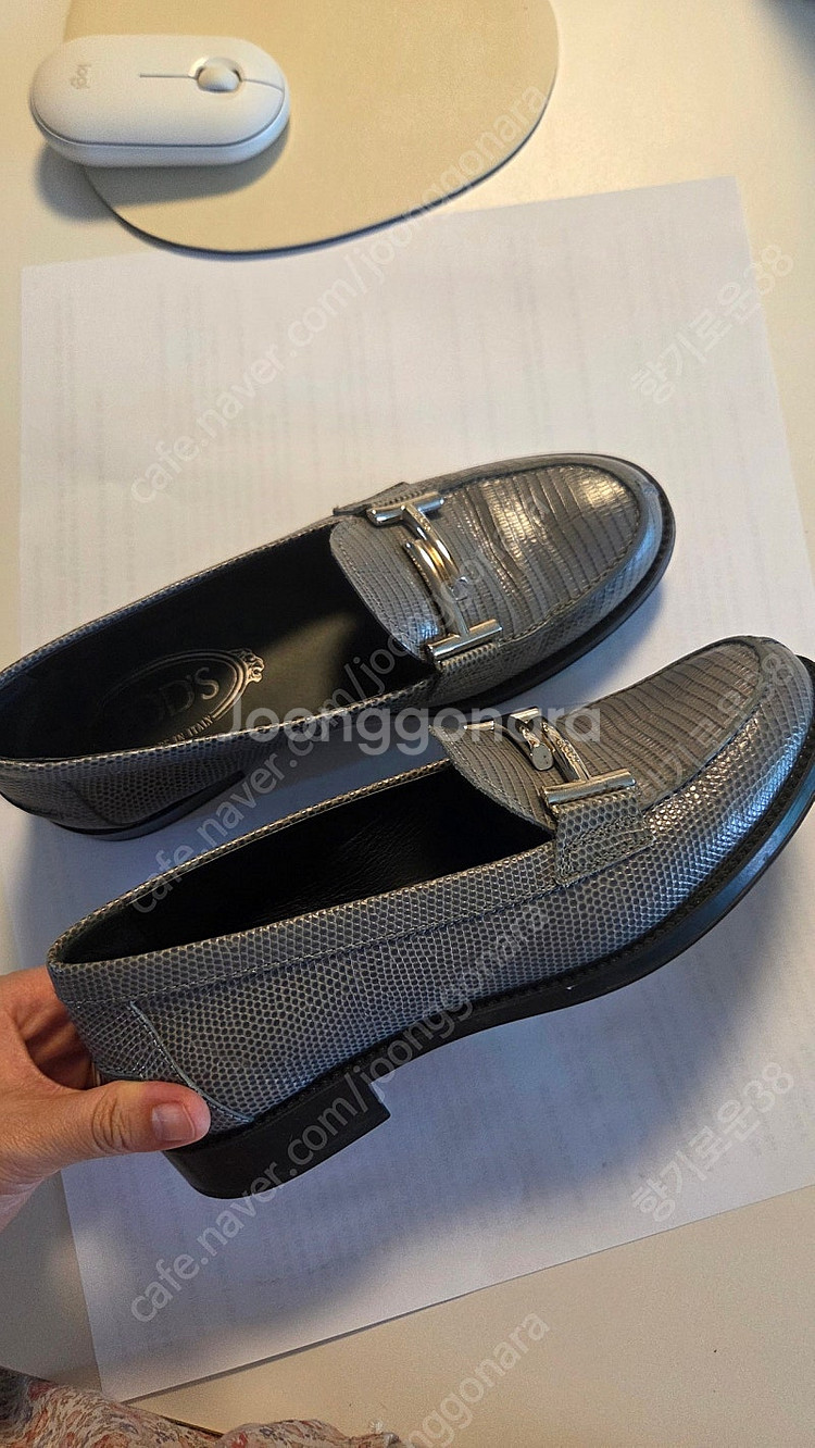 토즈 TOD'S 여성단화 35사이즈(225추천)--0
