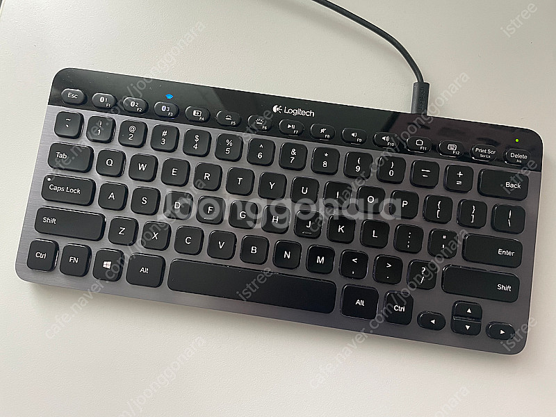 로지텍 K810 블루투스 키보드 (영어자판)--0
