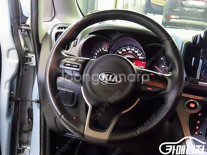 중고차 할부 더 뉴 레이 럭셔리 2019 년식 하늘색 저신용 중고차--8