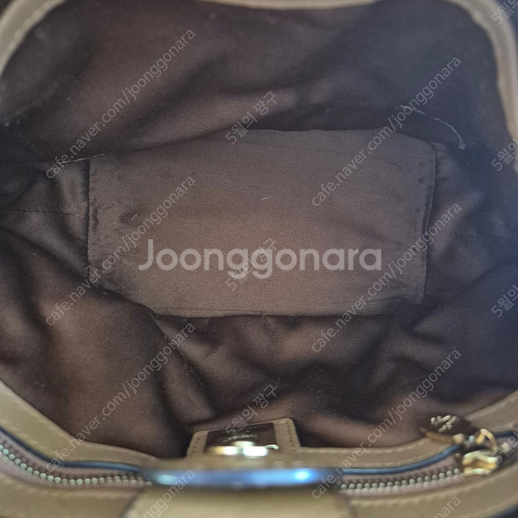 MCM 엠씨엠 미니 드로우 스트링백 골드 비세토스 복조리가방--5