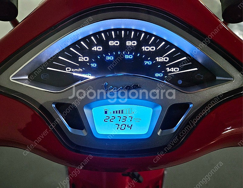 베스파 프리마베라 프로덕트 레드 125 판매합니다--9