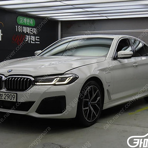 [BMW]5시리즈 (G30) 530e M 스포츠 ★중고차★중고차매입★전액할부★저신용자★신불자★소액할부★현금★카드 전부 가능합니다!