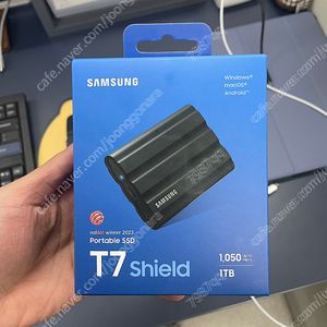 삼성 T7 Shield 1TB 외장 SSD 새상품