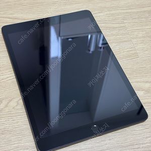 아이패드 9.7인치 7세대 스페이스그레이 32G 팝니다