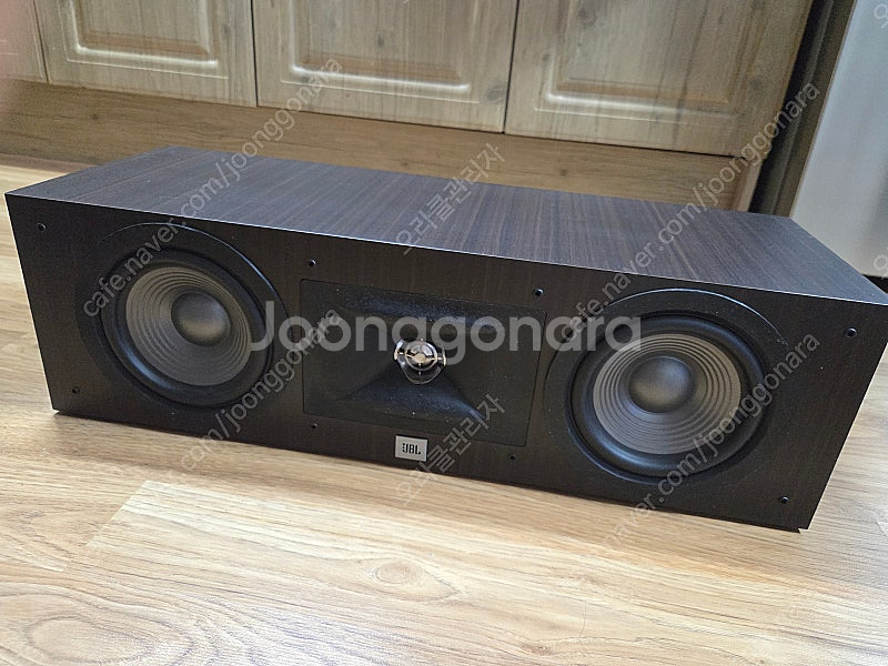 JBL Studio 235C 센터 스피커 팝니다.--1