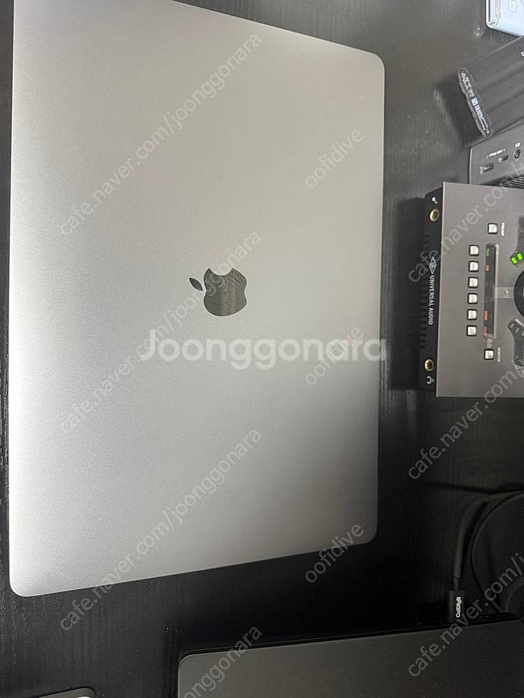 2019년형 맥북 16인치 1TB 판매합니다.--0