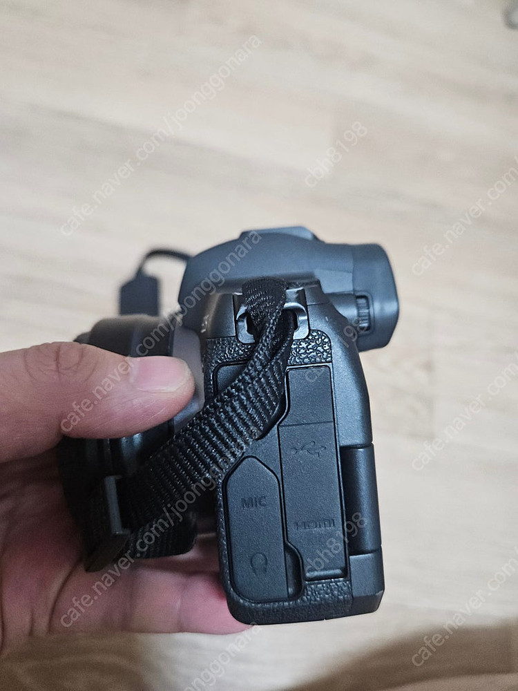 eosr 미러리스 카메라 판매합니다. -서울---6