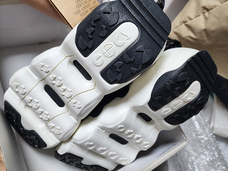 새상품 싸이즈 235 - 나이키 여름 니트 경량 키높이 운동화 이미지