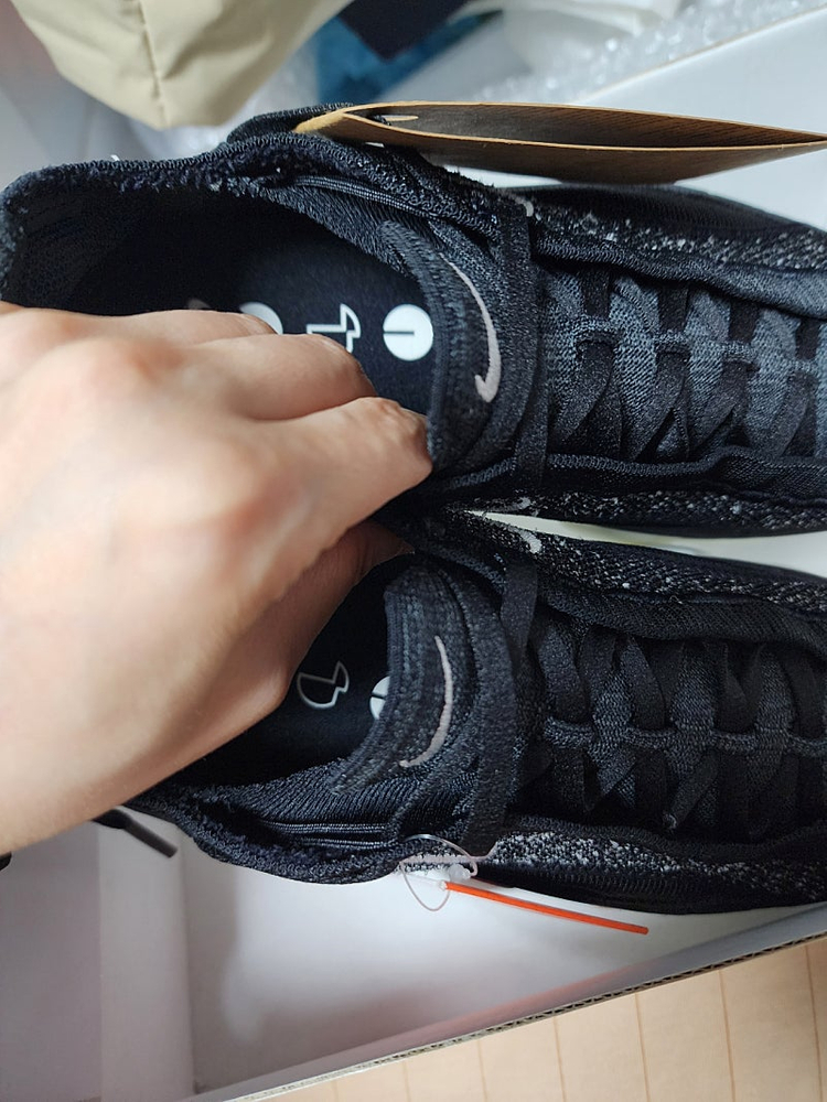 새상품 싸이즈 235 - 나이키 여름 니트 경량 키높이 운동화 이미지