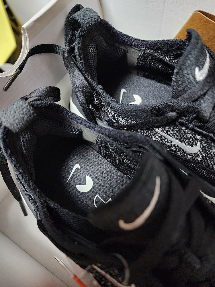 새상품 싸이즈 235 - 나이키 여름 니트 경량 키높이 운동화 이미지