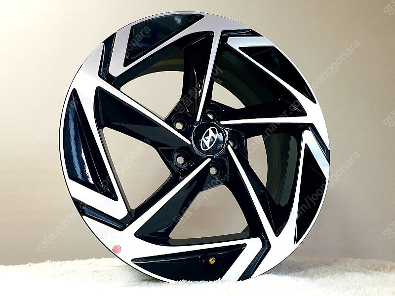 [인천휠 / 인천중고휠 / 인천휠복원] 소나타 순정 18인치 임판급 판매 이미지