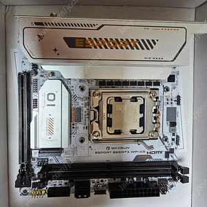 9600x + 맥선 b650m itx 풀박스