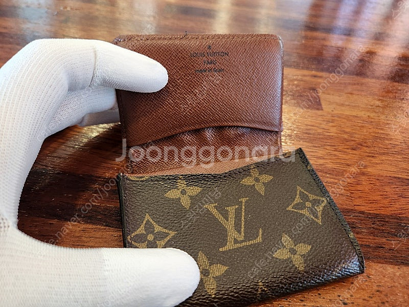 루이비통 모노그램 카드지갑 판매합니다.--4
