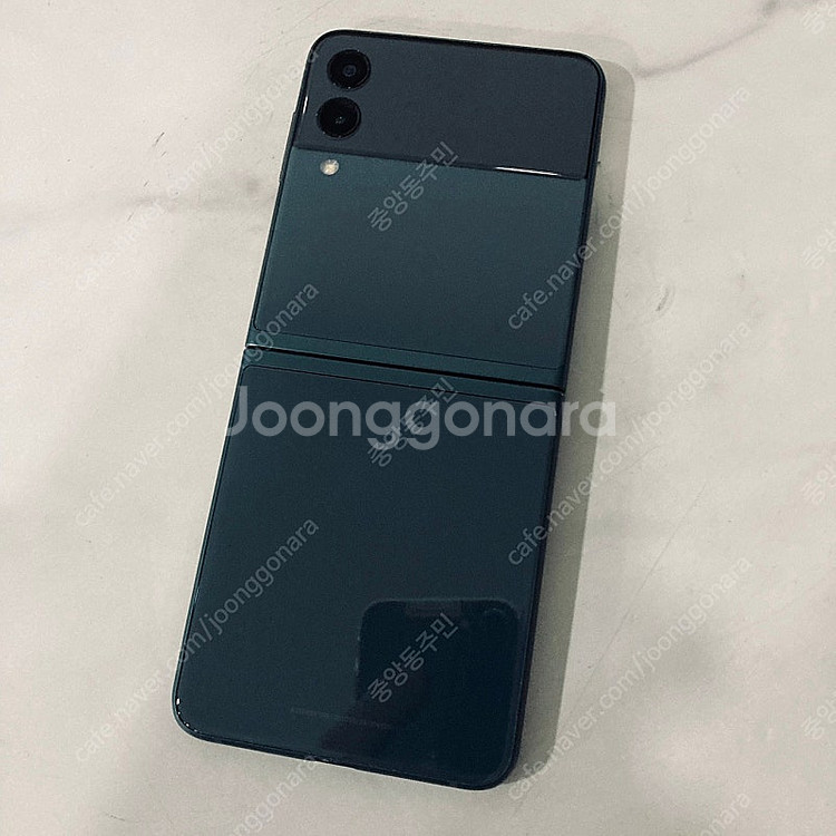 자급제 플립3 256용량 매우깔끔한기기 13만5천원 판매합니다!--1