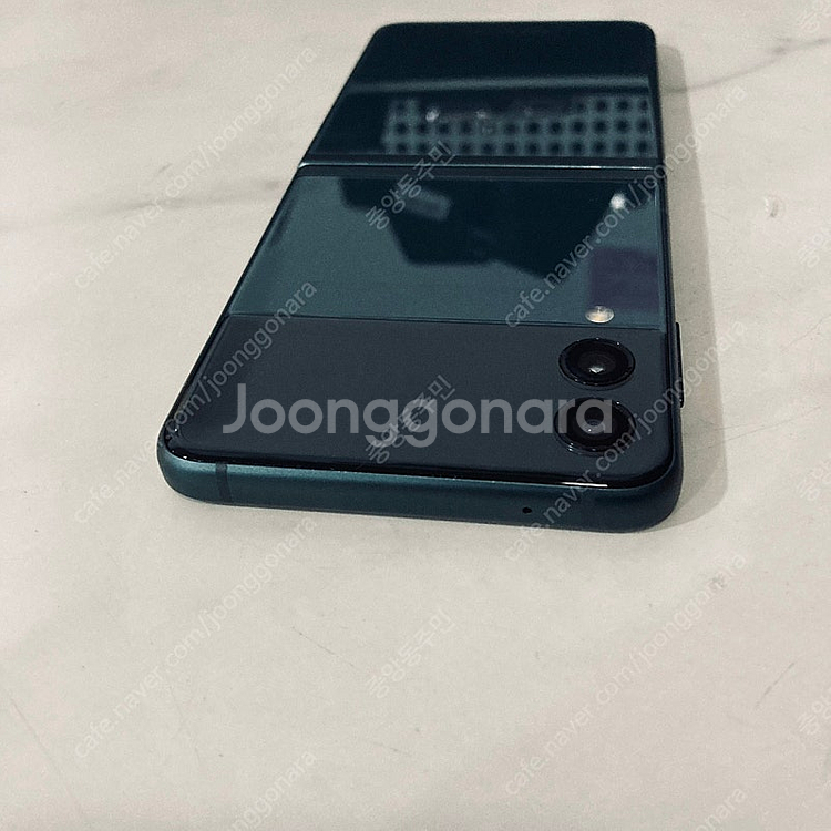 자급제 플립3 256용량 매우깔끔한기기 13만5천원 판매합니다!--3