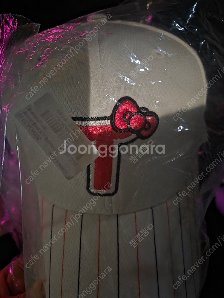 엘지트윈스 키티모자 새상품 택포35000원--1