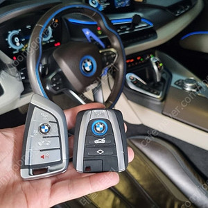 BMW 전기차 슈퍼카 i8 모든연식 자동차키 분실시 긴급 키복사, 최신형 G바디 칼날 스마트키로 업그레이드 전환 제작 비상용키 스페어키 예비키 여분키로 추가 구매 가능