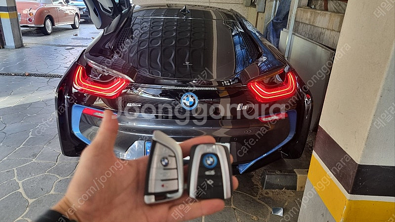 BMW 전기차 슈퍼카 i8 모든연식 자동차키 분실시 긴...--5