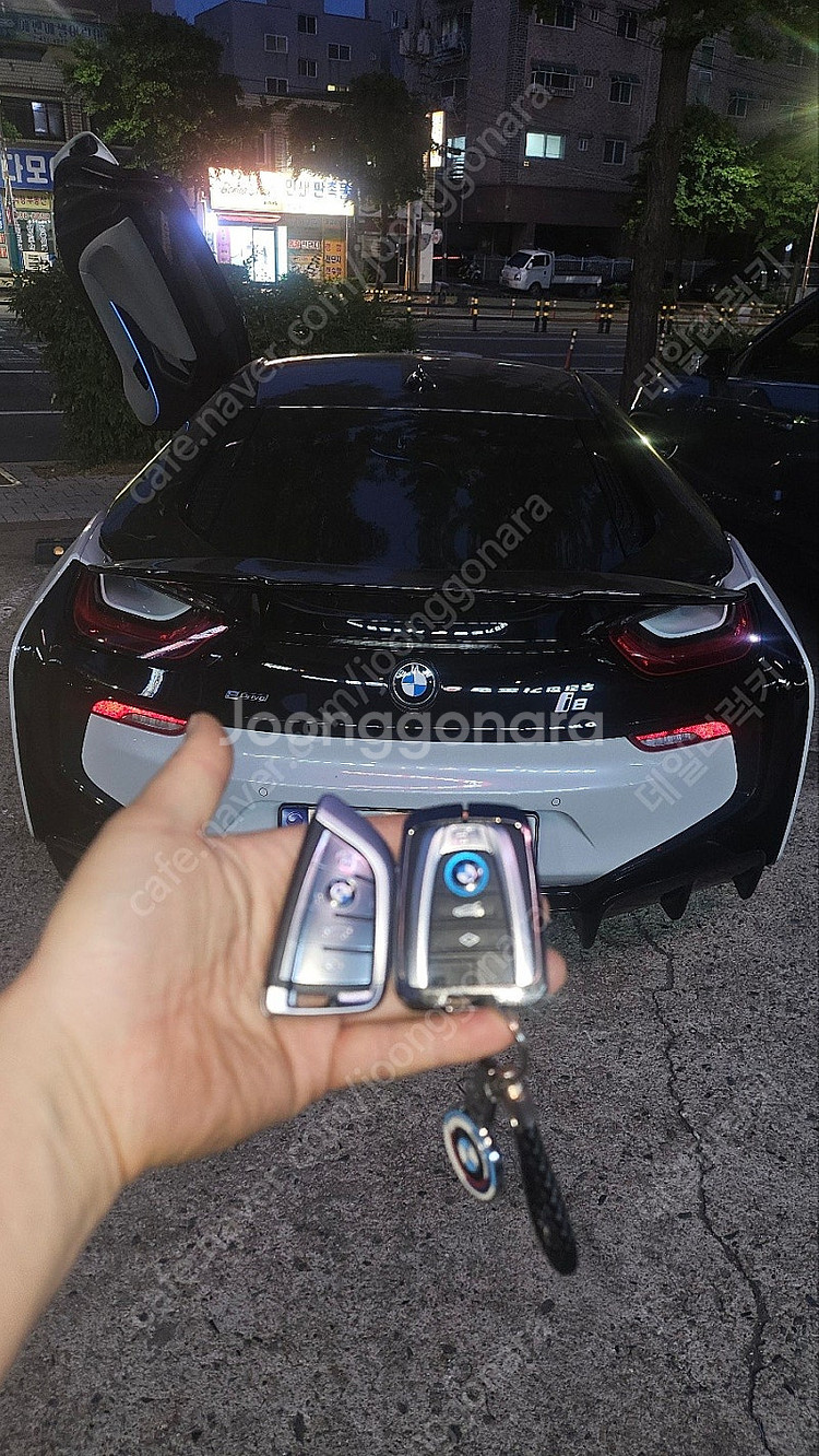 BMW 전기차 슈퍼카 i8 모든연식 자동차키 분실시 긴...--6