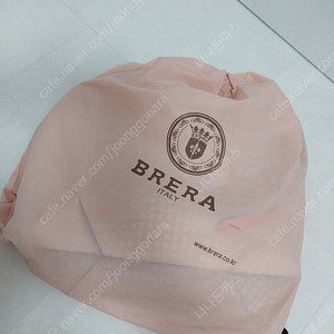 새거 브레라 숄더백