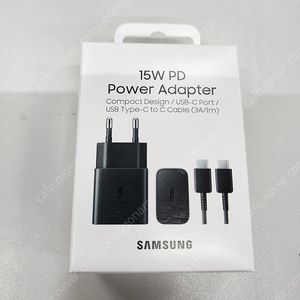 삼성전자 15W PD 고속 충전기 EP-T1510 블랙 미개봉품 5천원에 판매합니다.