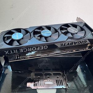 기가바이트 RTX 5060 LP