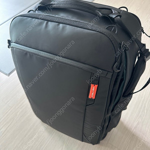 피지테크 롤링 카메라 백팩 30L 새상품 판매 합니다.