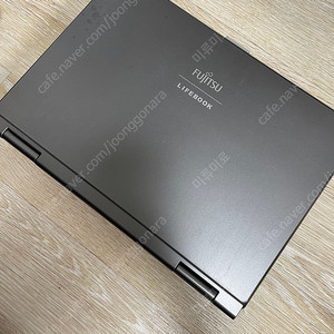 Fujitsu LIFEBOOK 노트북