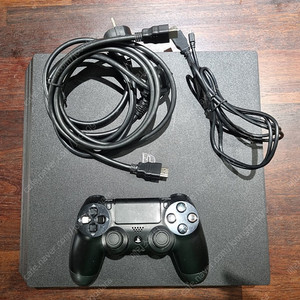 Ps4플스프로1T 7117b팔아요