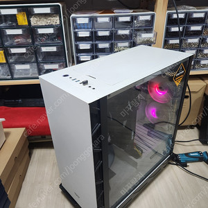 (개인) i7-4770, 32gb, rx580(8g), ssd512 컴퓨터 본체