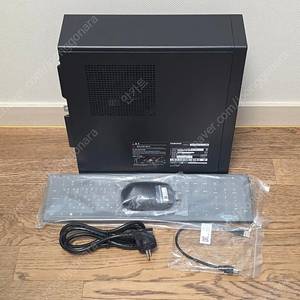 삼성전자 데스크탑 슬림PC 인텔i3-14세대 16GB 256GB 윈도우 포함 판매합니다. DM500SGA-AC38B
