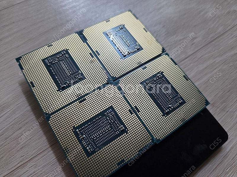 i5 8500 CPU 팝니다.--0
