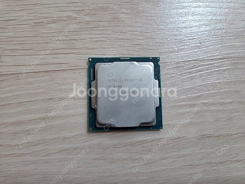 i5 8500 CPU 팝니다.--2