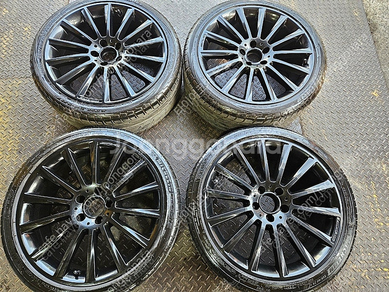 19인치 벤츠C클래스 쿠페 AMG 마차 유광블랙 순정휠...--0