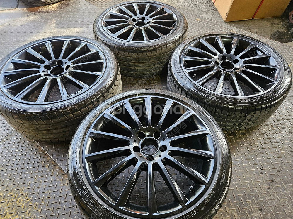 19인치 벤츠C클래스 쿠페 AMG 마차 유광블랙 순정휠...--5