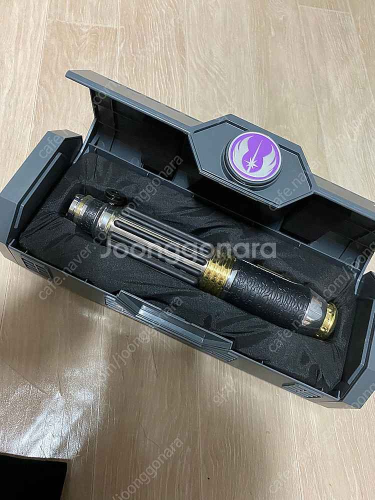 디즈니파크 갤럭시엣지 스타워즈 메이스 윈두 광선검 팝니...--1