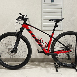 트렉 mtb 프로칼리버 9.5 m사이즈 팝니다